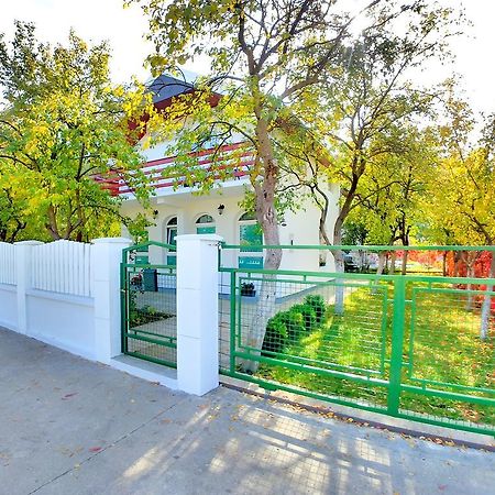 Forest Apartment Nikšić Exterior foto