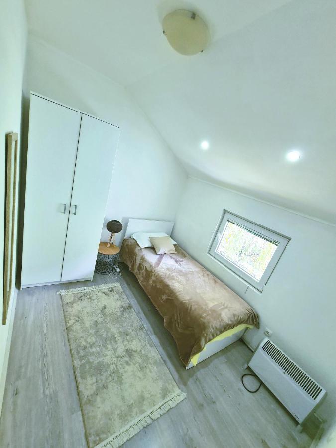 Forest Apartment Nikšić Exterior foto